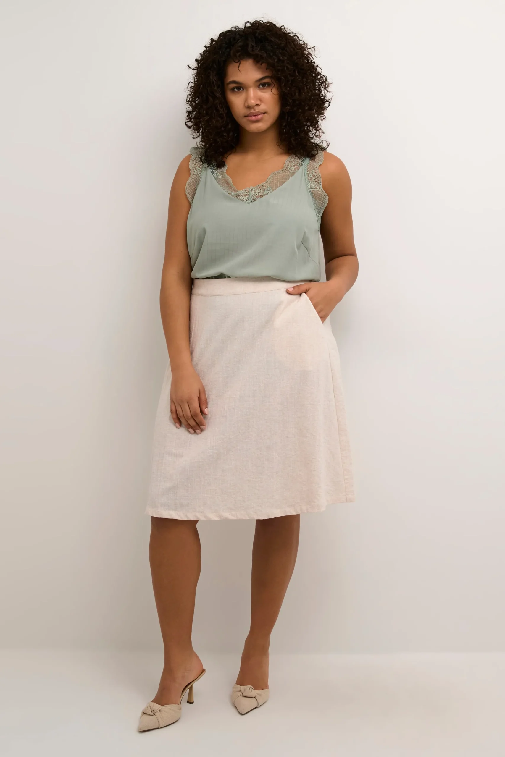 KCniella Skirt