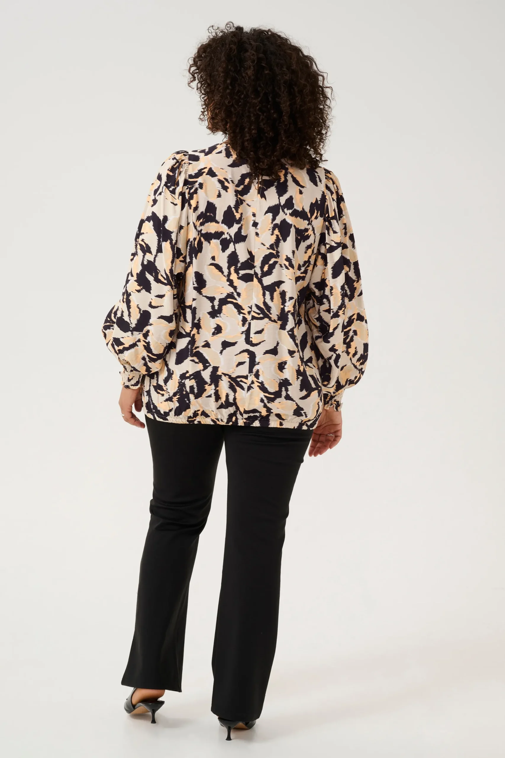 KCpaca Blouse