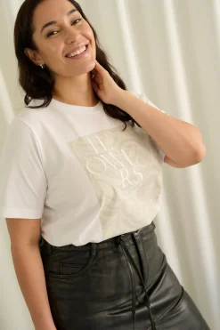 KCrie T-shirt