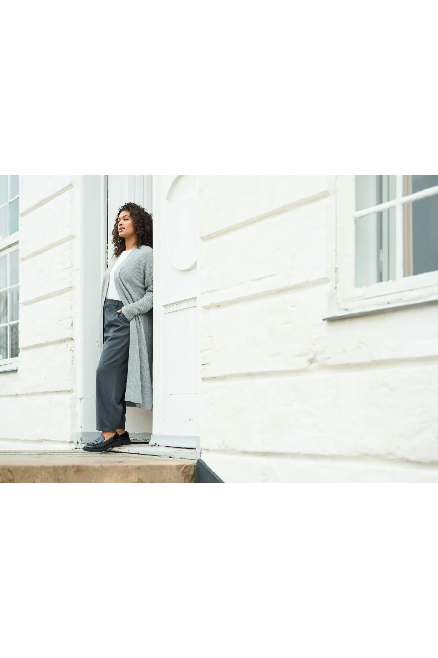 KCrinye Cardigan