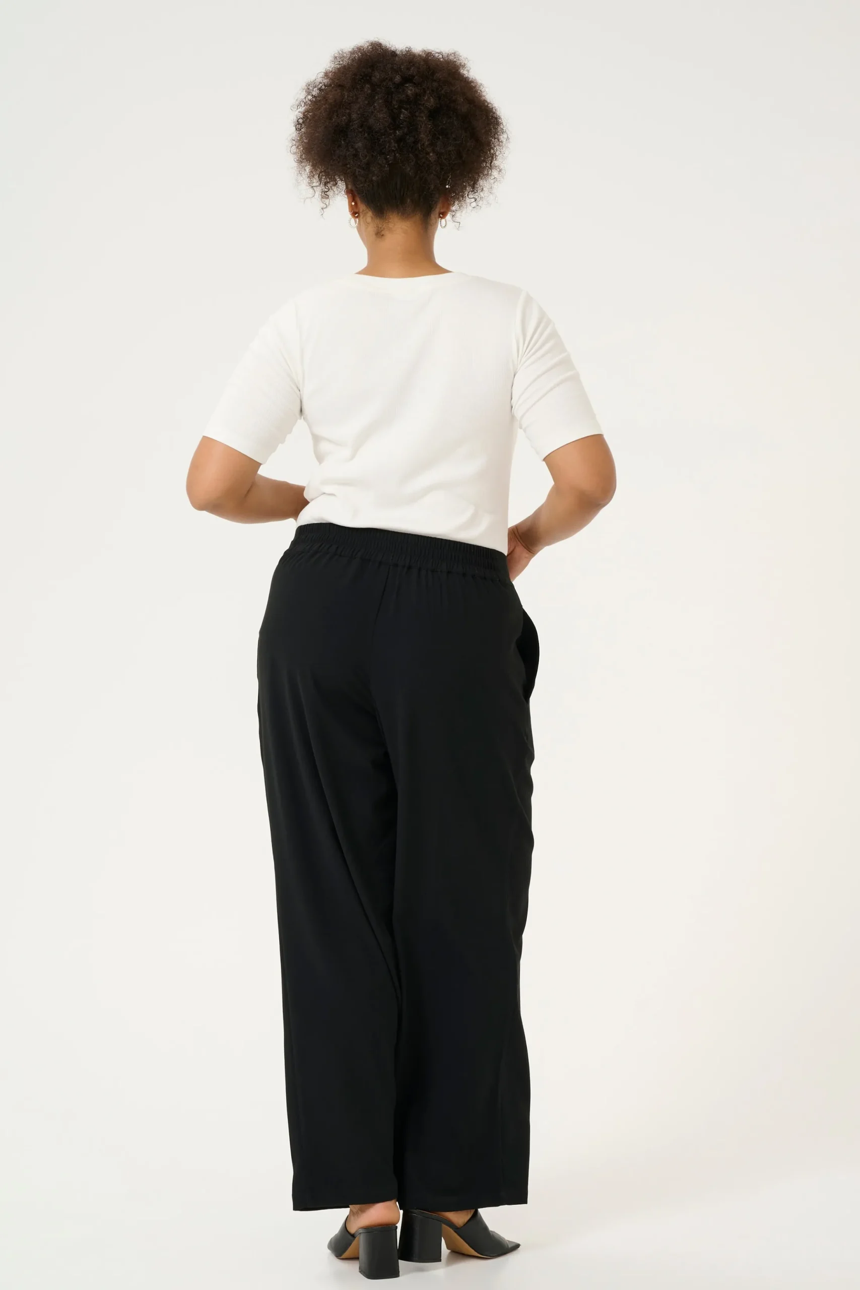 KCroxana Trousers