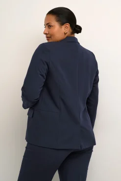 KCsakira Blazer