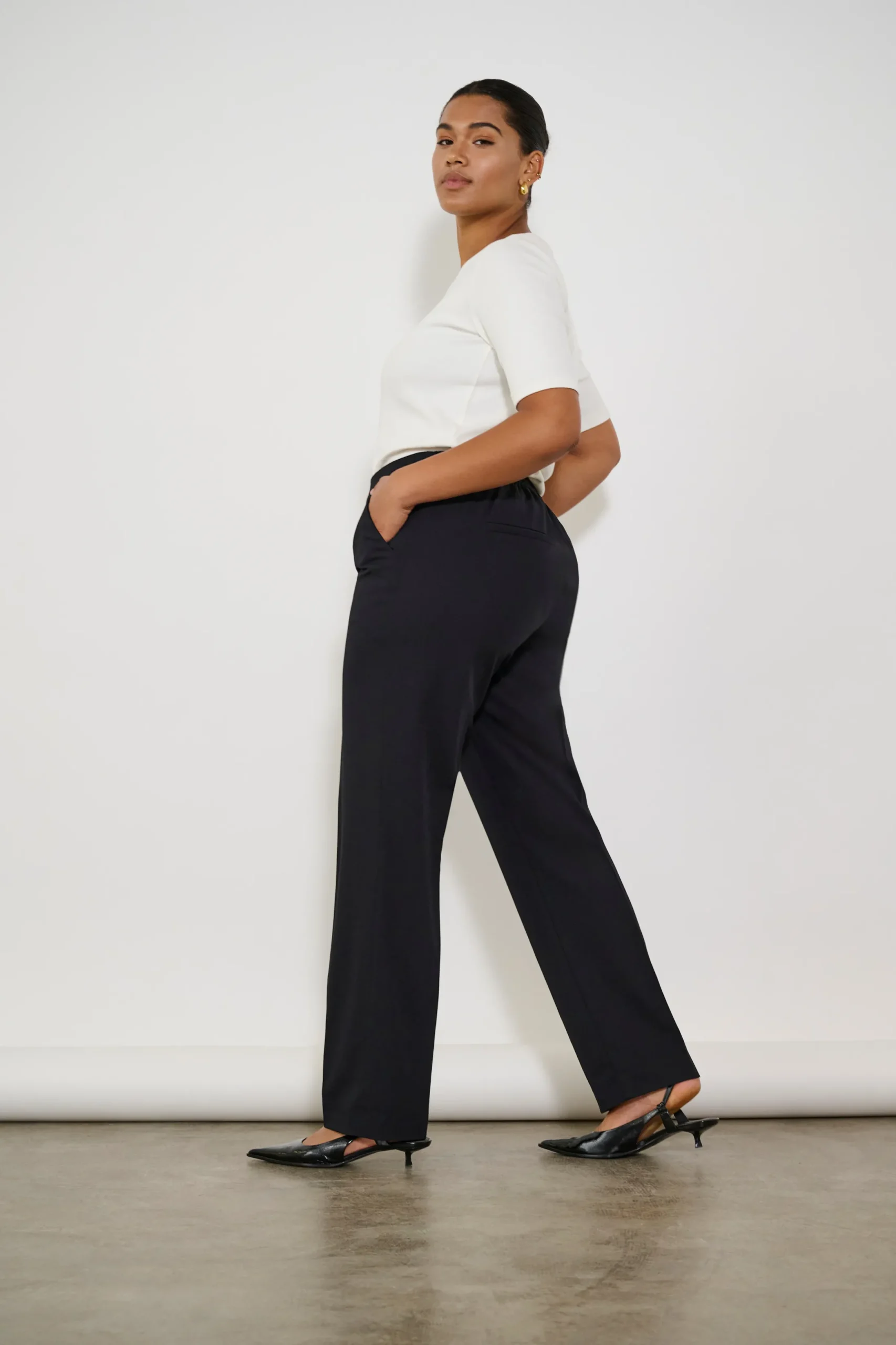 KCsakira Trousers