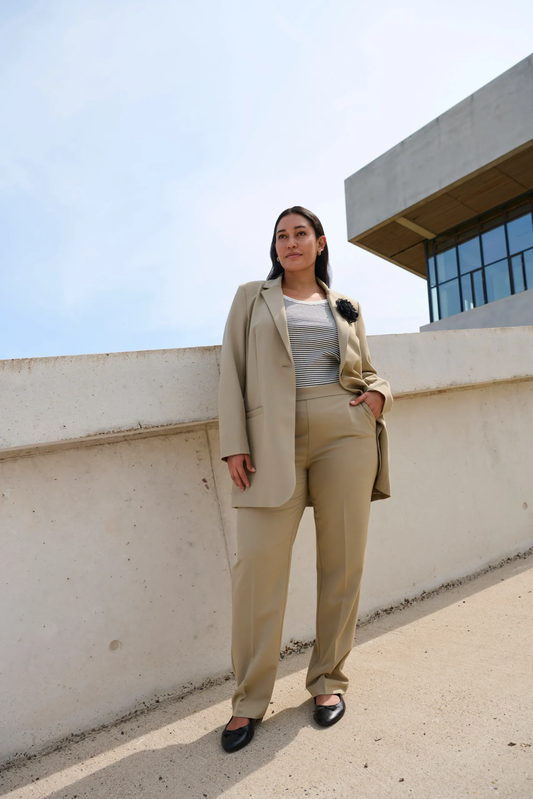 KCsakira Trousers