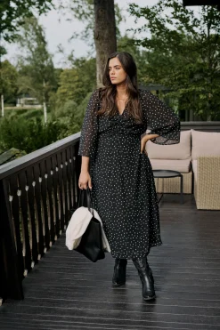 KCsallie Dress