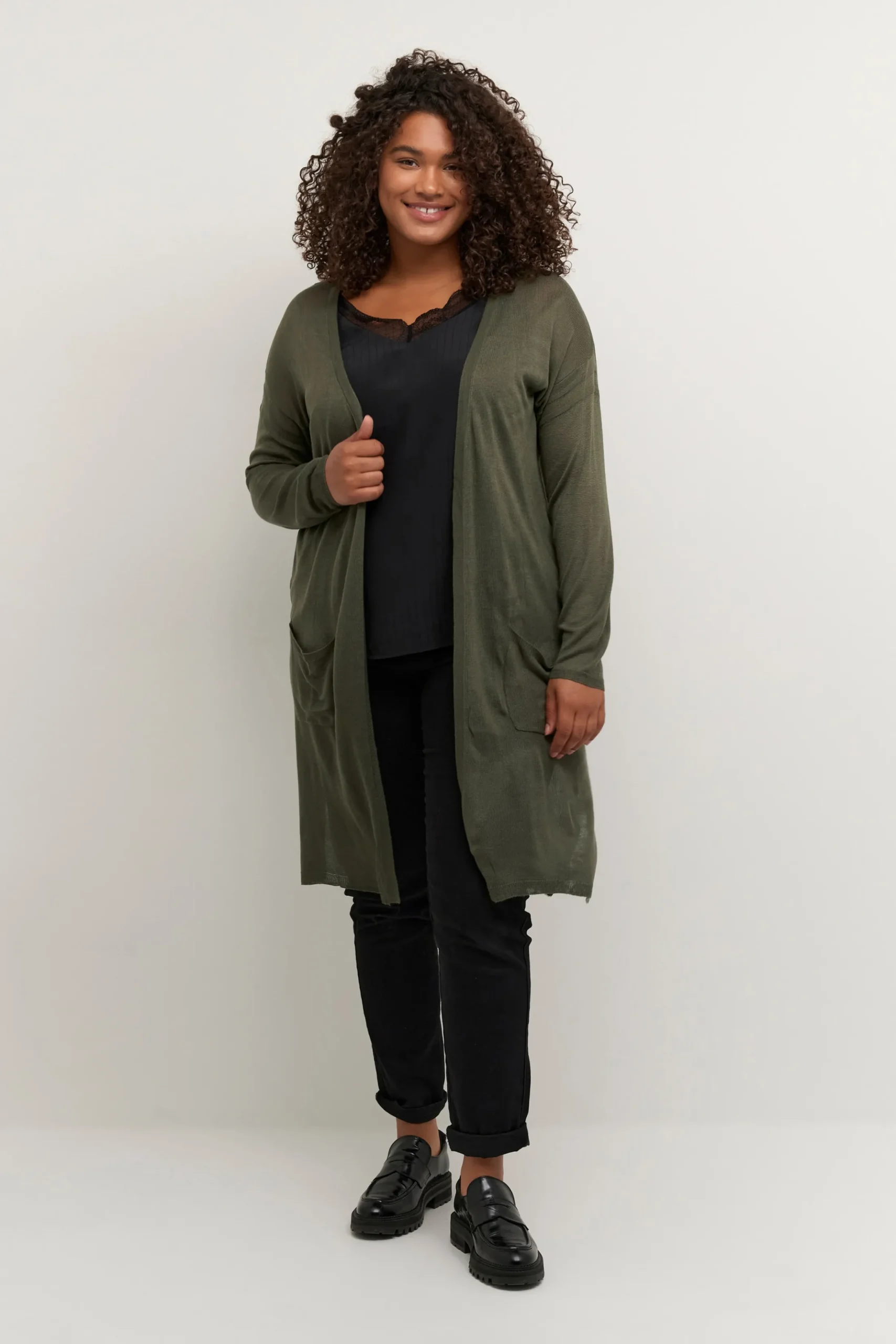 KCsandy Cardigan