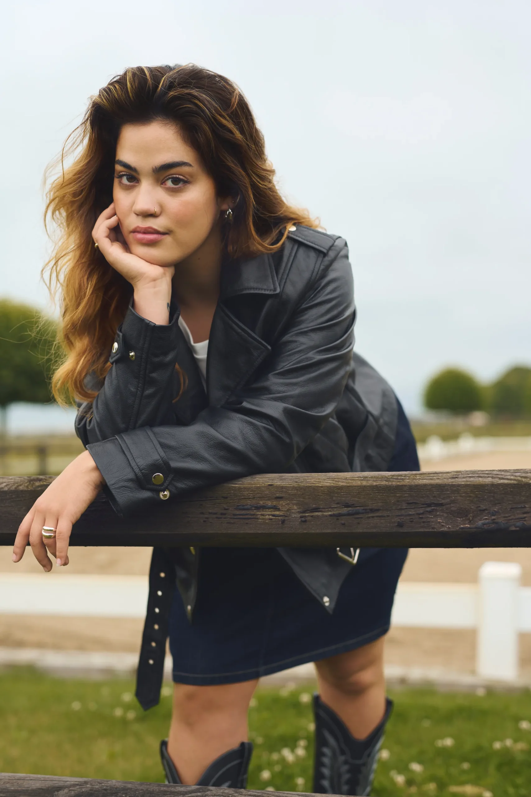 KCsuena Outerwear