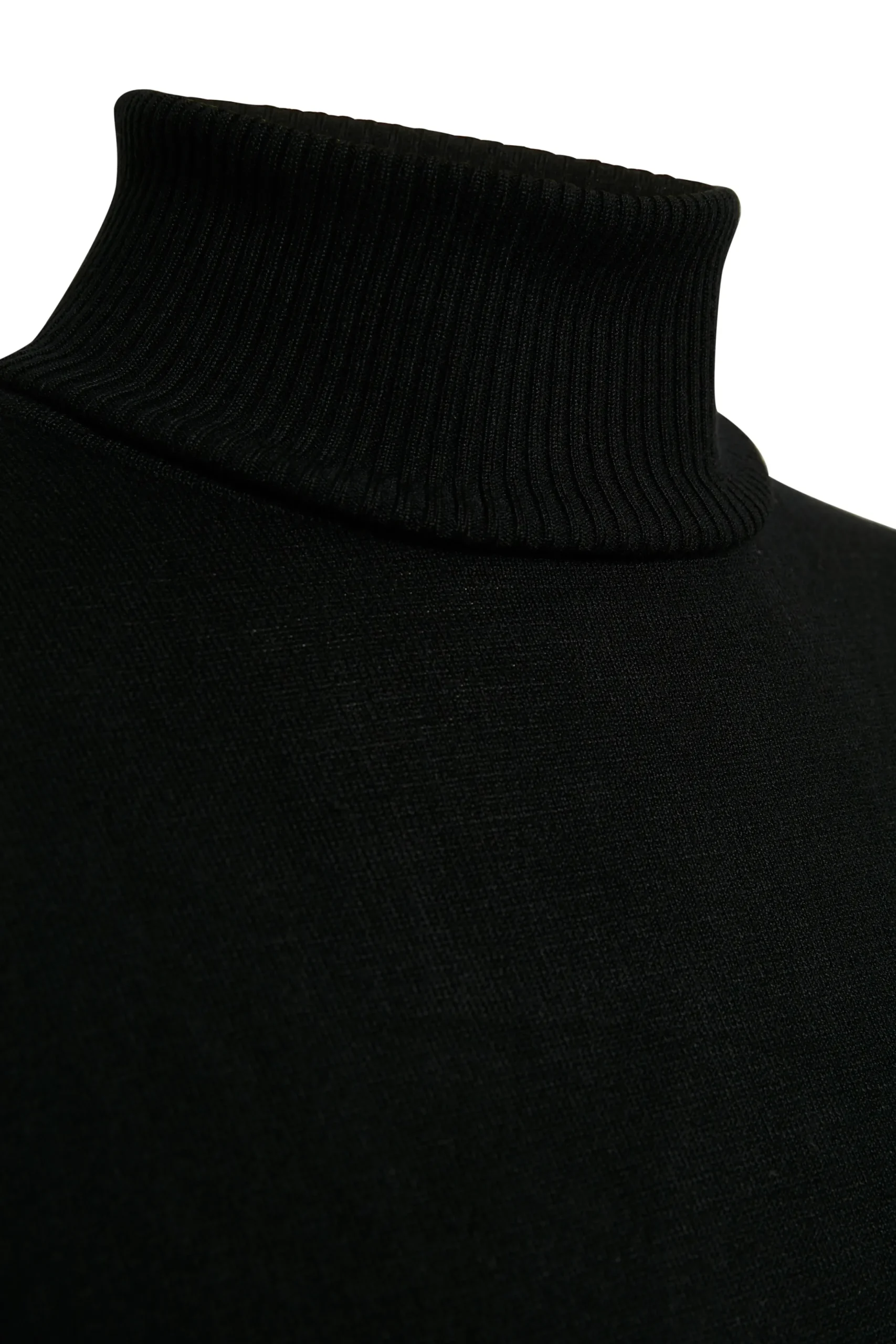 Knit pullover