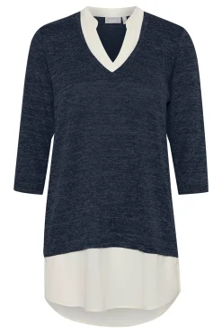 Knitted pullover