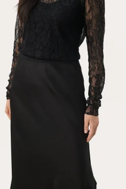 LaurinaPW Skirt