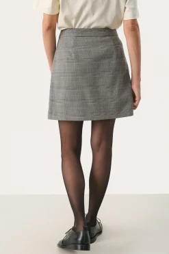LeicaPW Skirt