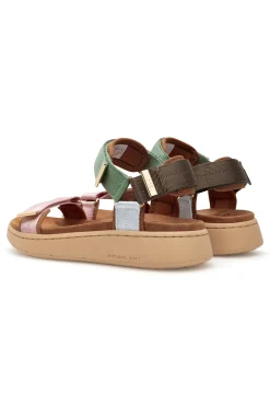Line Sandal