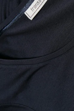 Long sleeved t-shirt
