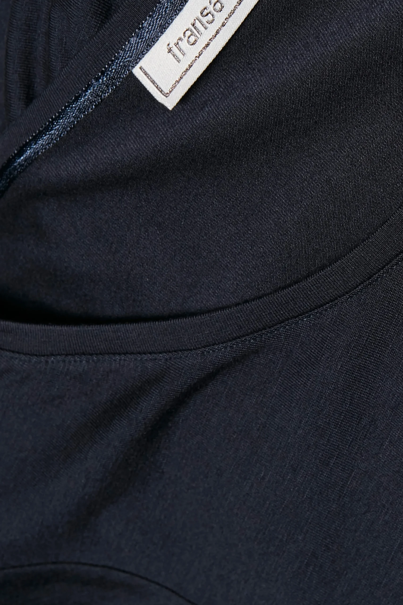 Long sleeved t-shirt