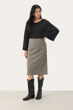 LorinnePW Skirt