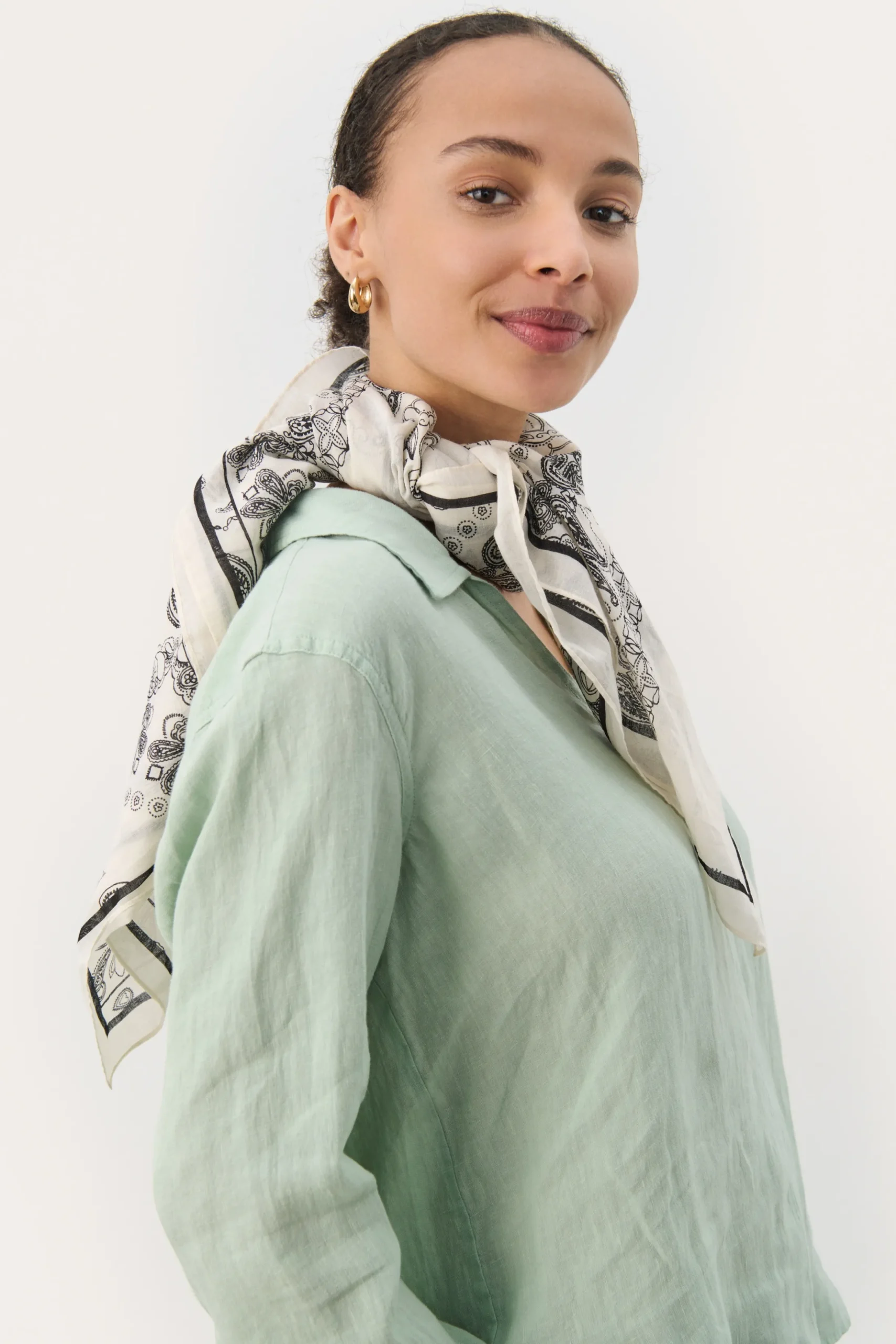 LouiPW Scarf
