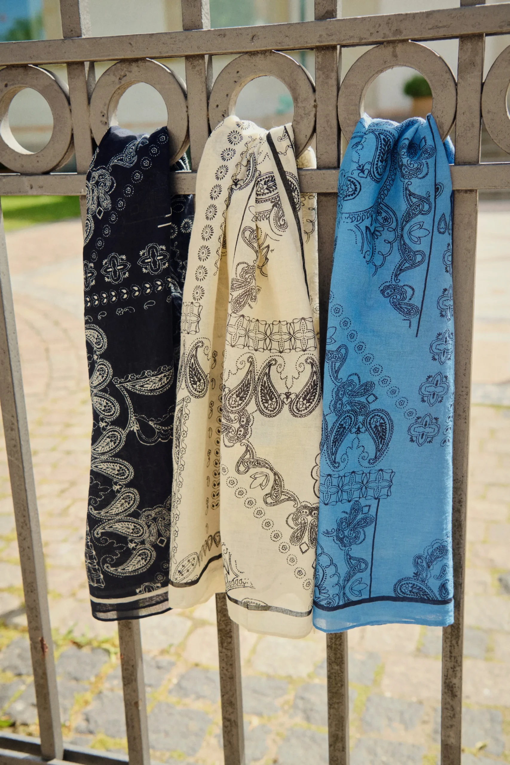 LouiPW Scarf