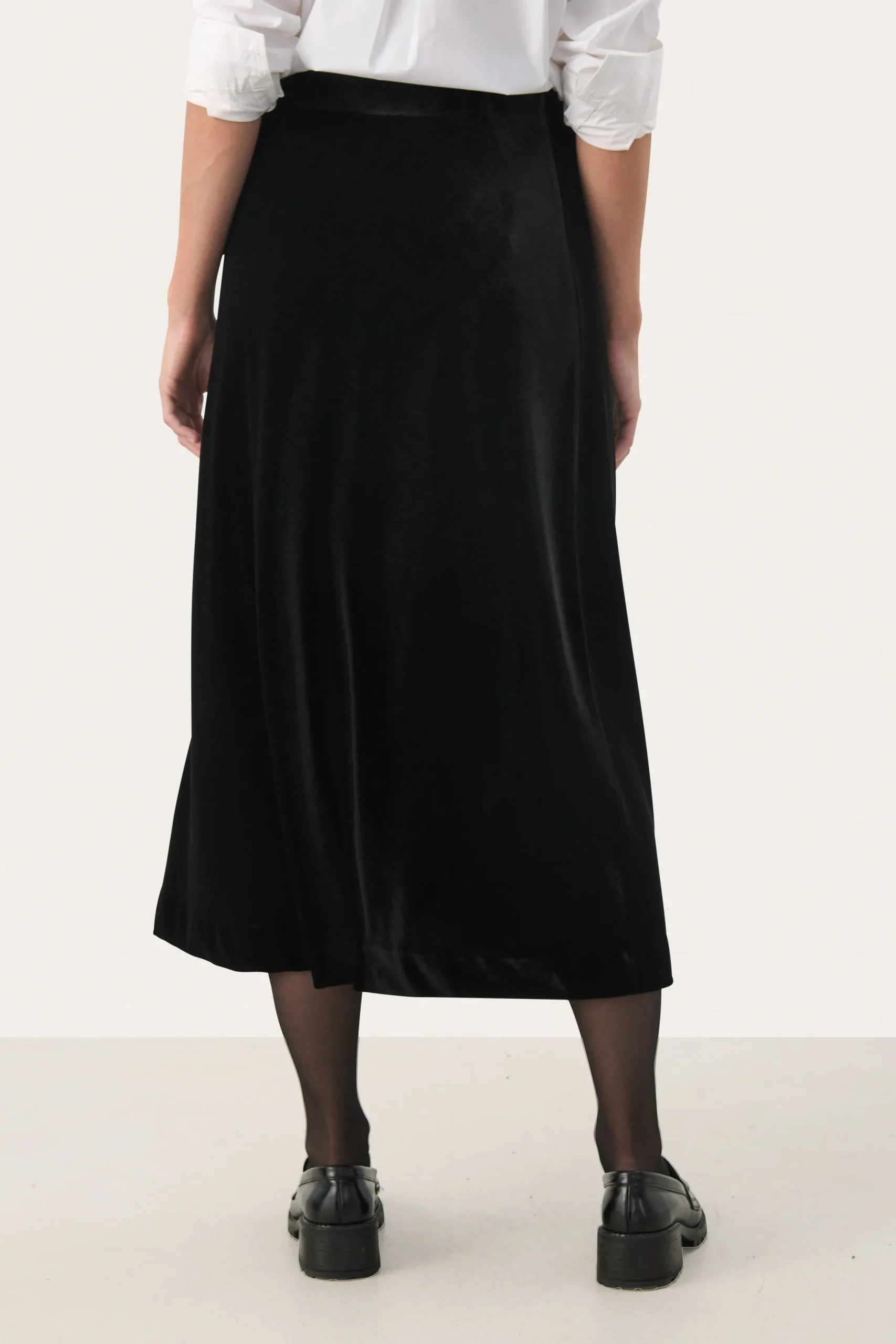 MeyaPW Skirt