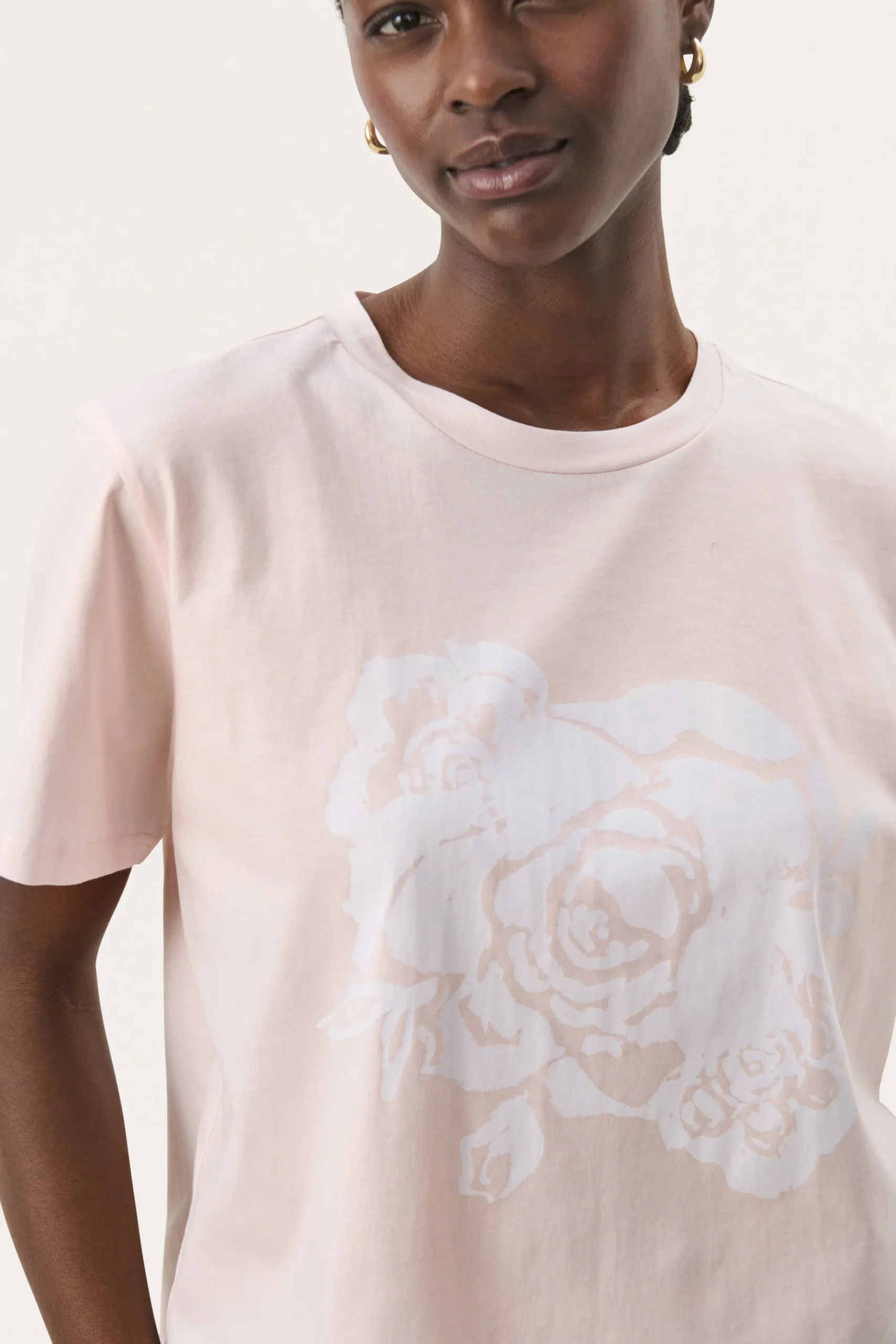 NahidPW T-shirt