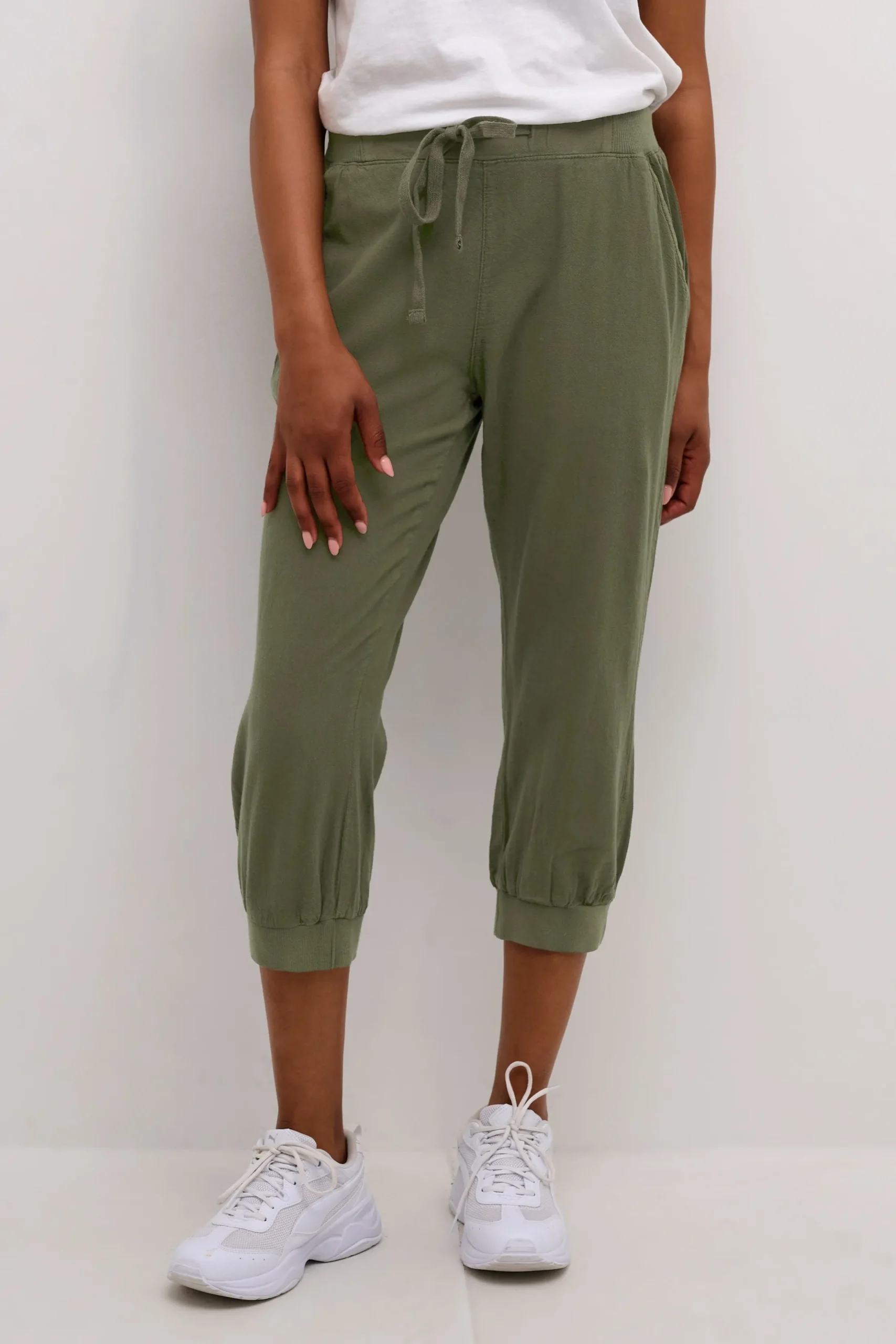 Naya Capri pants