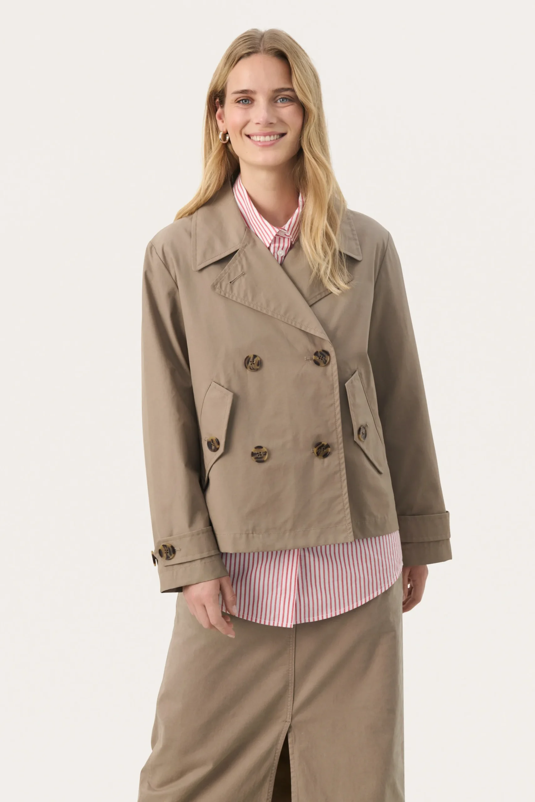 NelliPW Outerwear