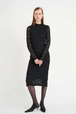 ObyIW Dress