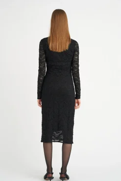 ObyIW Dress