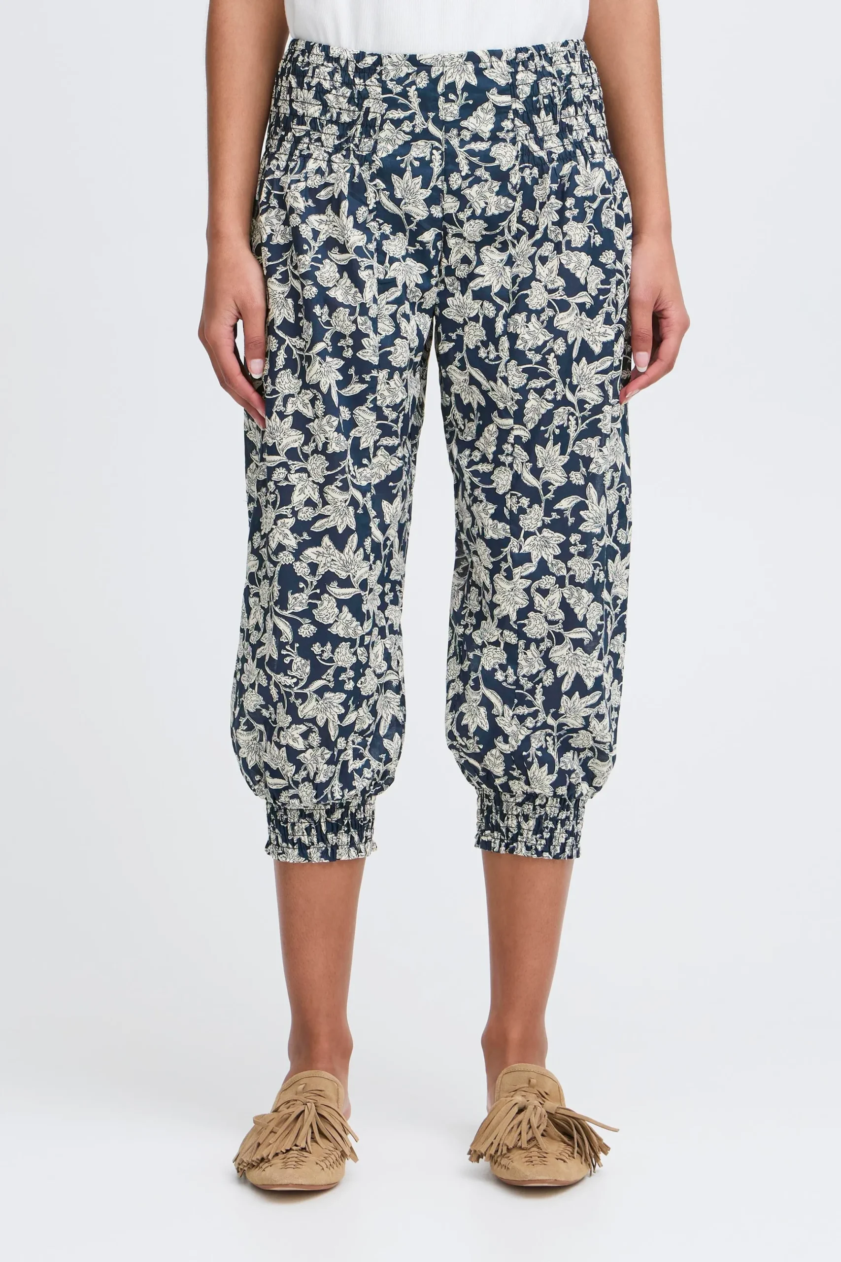 PZJILL Trousers