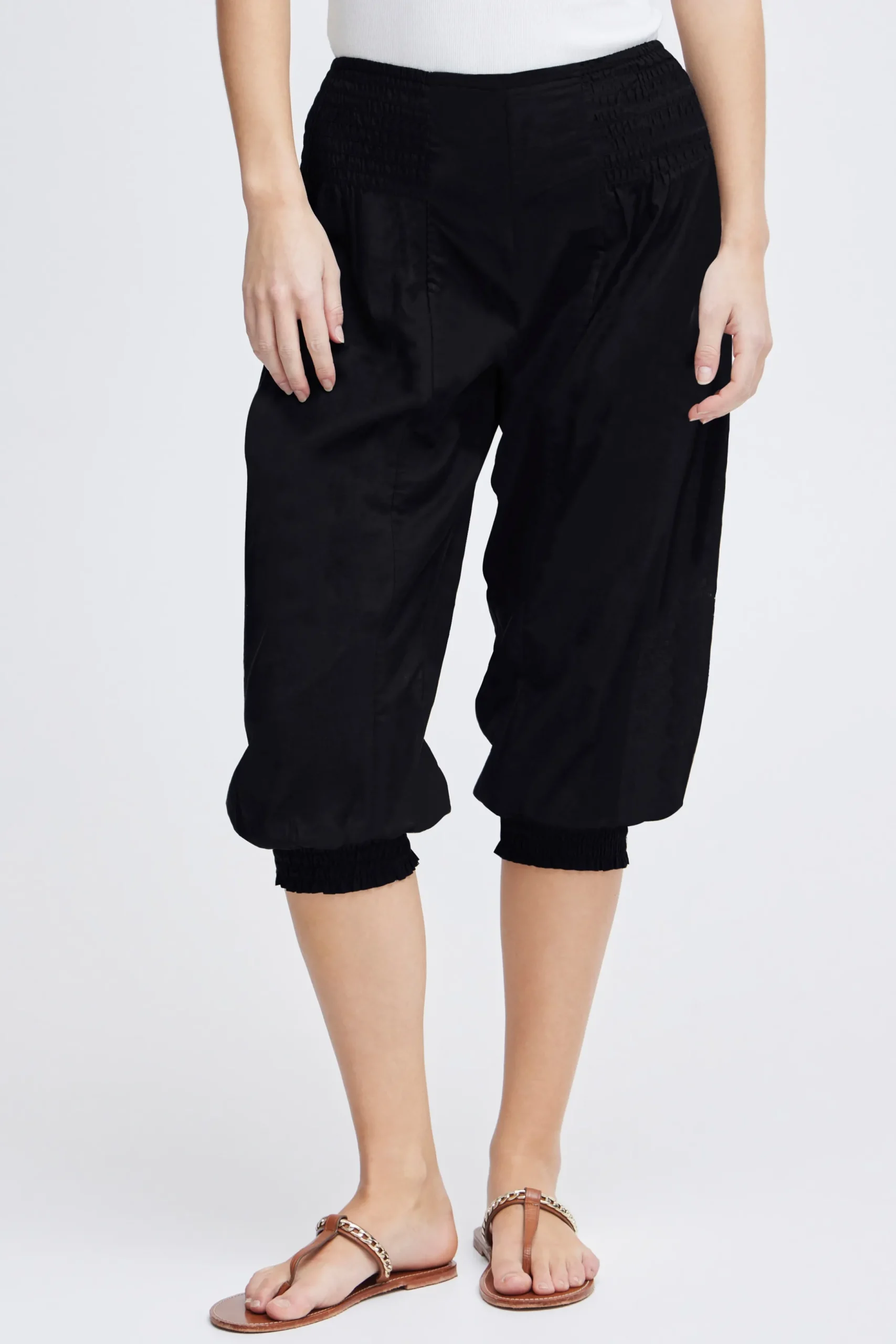 PZJILL Trousers
