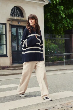 RajanaPW Pullover