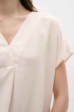 RindaIW Blouse