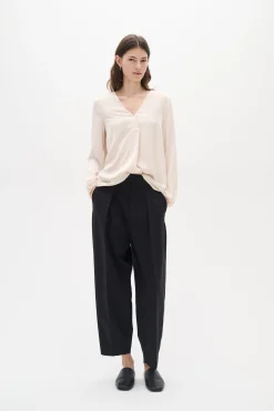 RindaIW Blouse