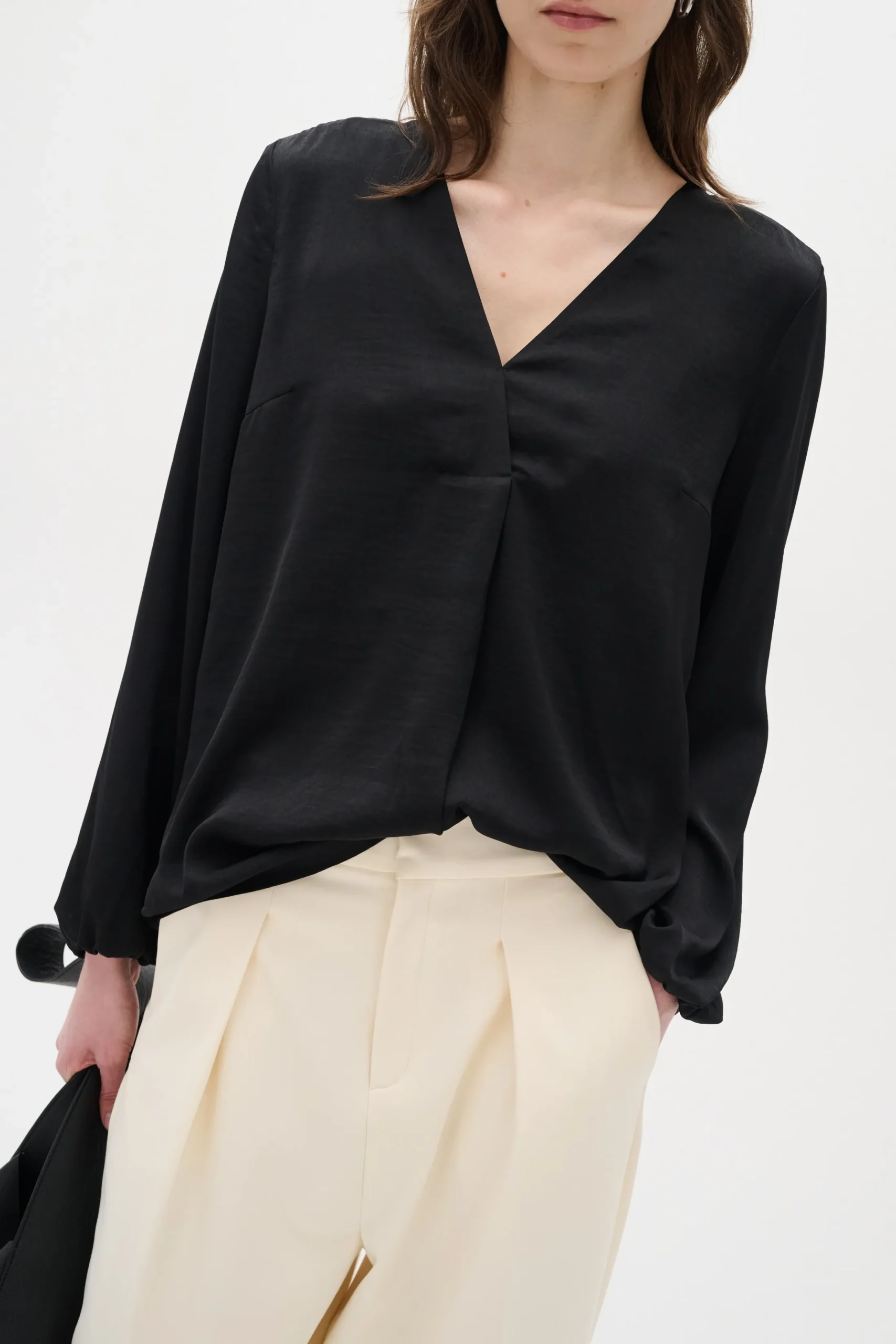 RindaIW Blouse