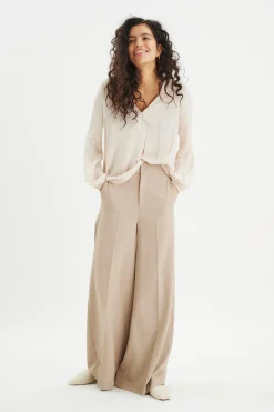 RindaIW Blouse