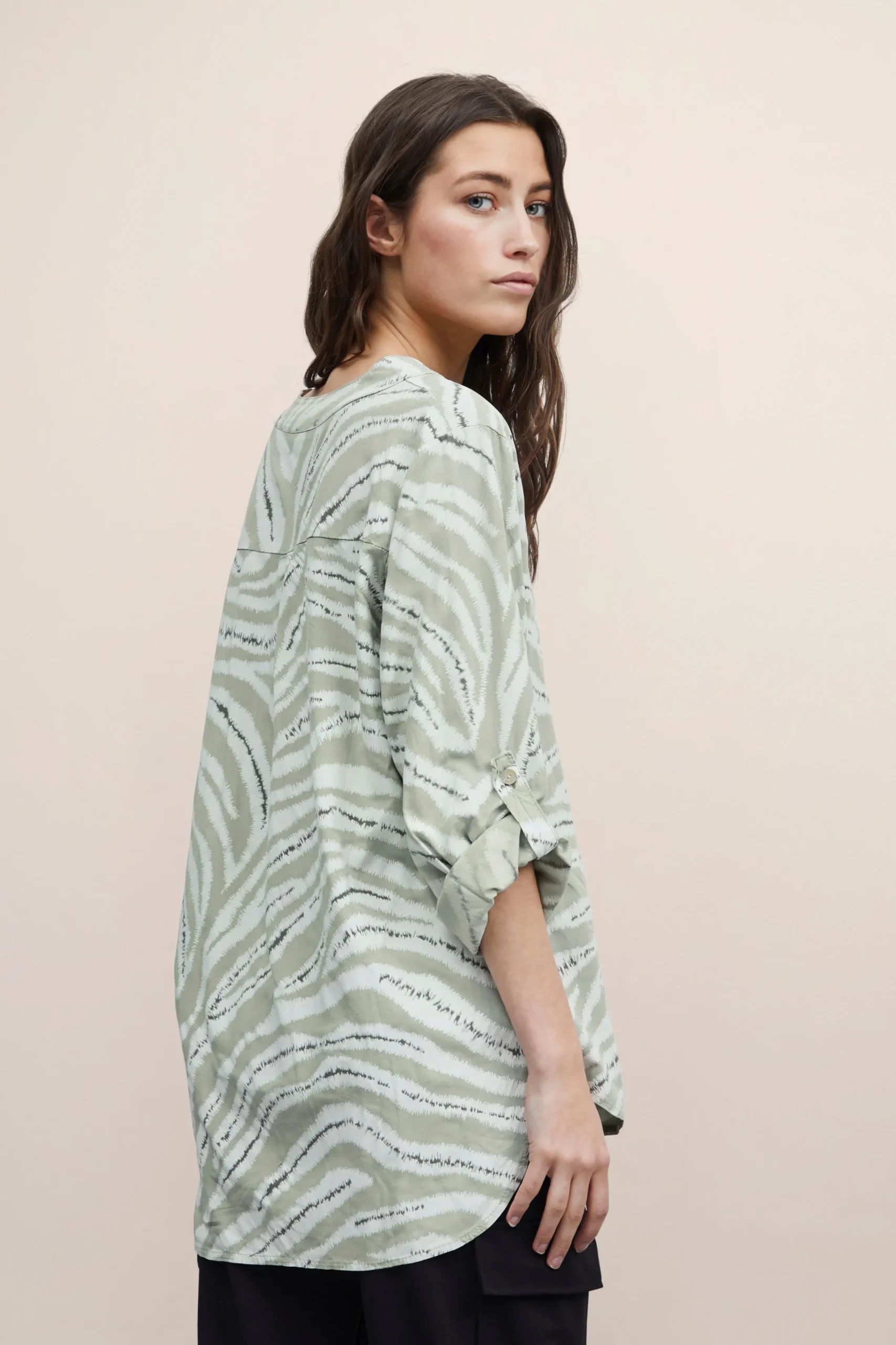 SBANIKKA Blouse