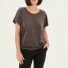 Short sleeved t-shirt
