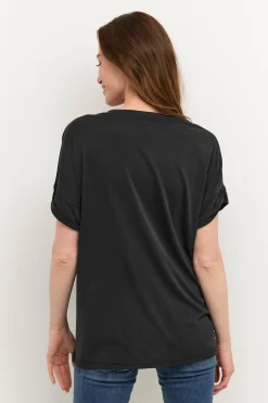 Short sleeved t-shirt