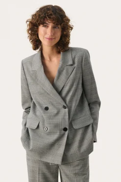 SinesPW Blazer