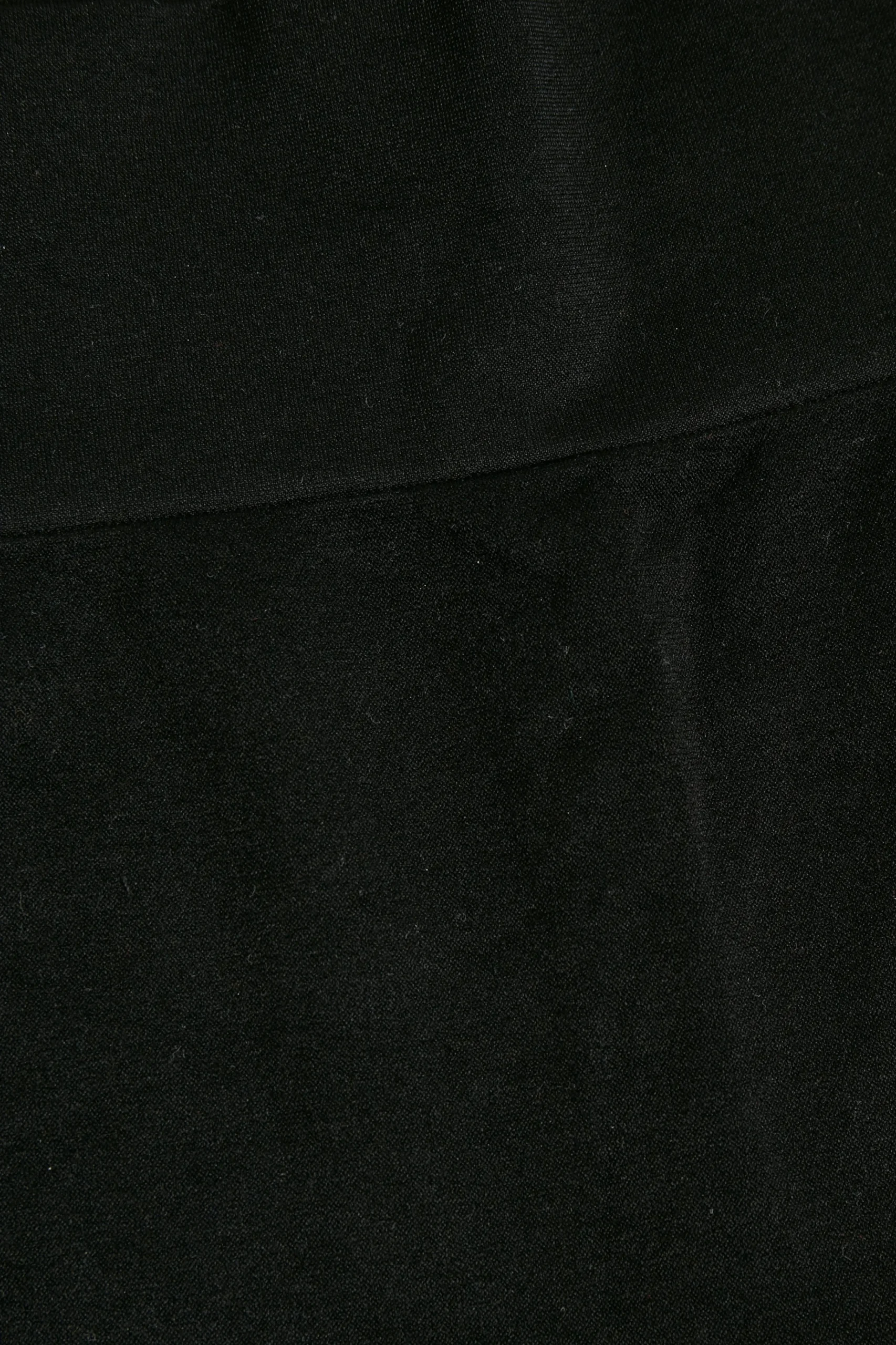 T5920, Shorts
