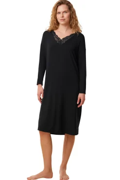 Triumph Night wear